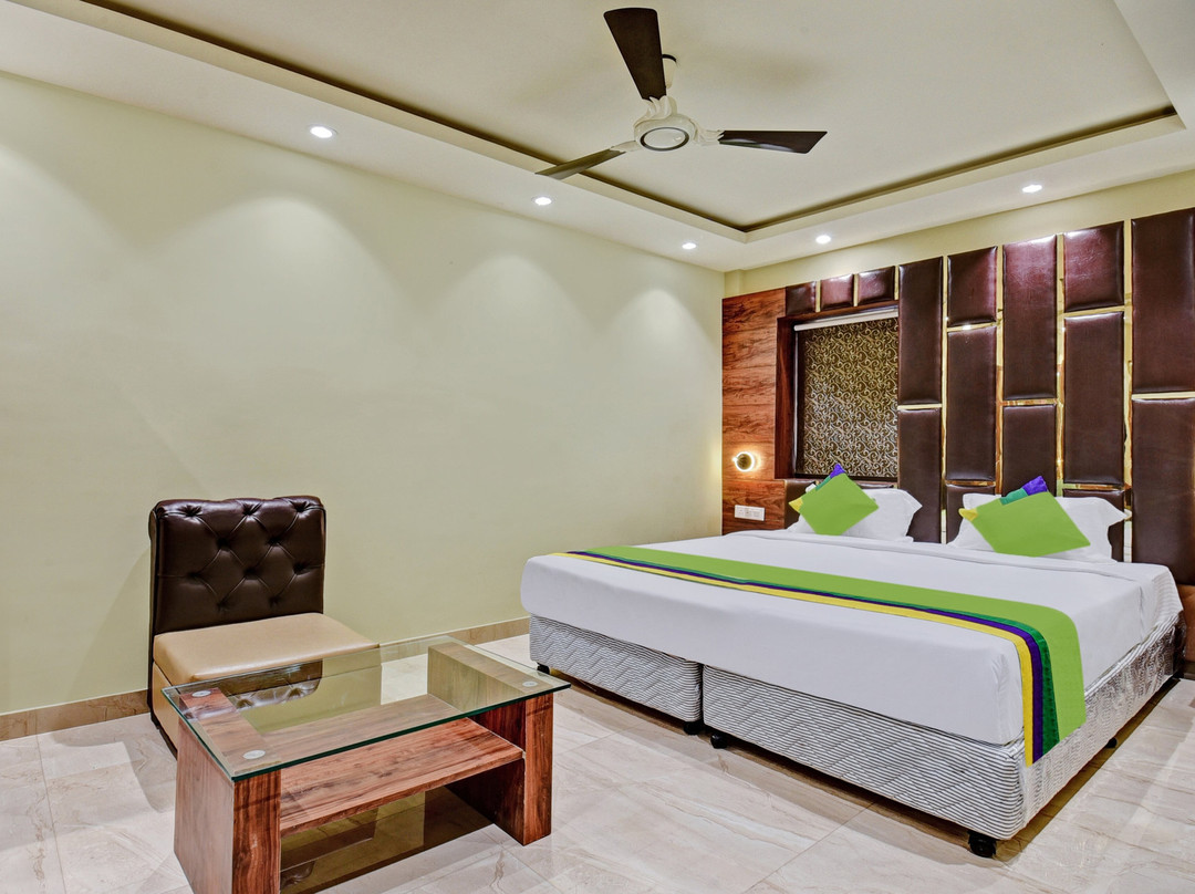 Muhammadpur Barantpur酒店住宿-The Hotel Bliss Churned