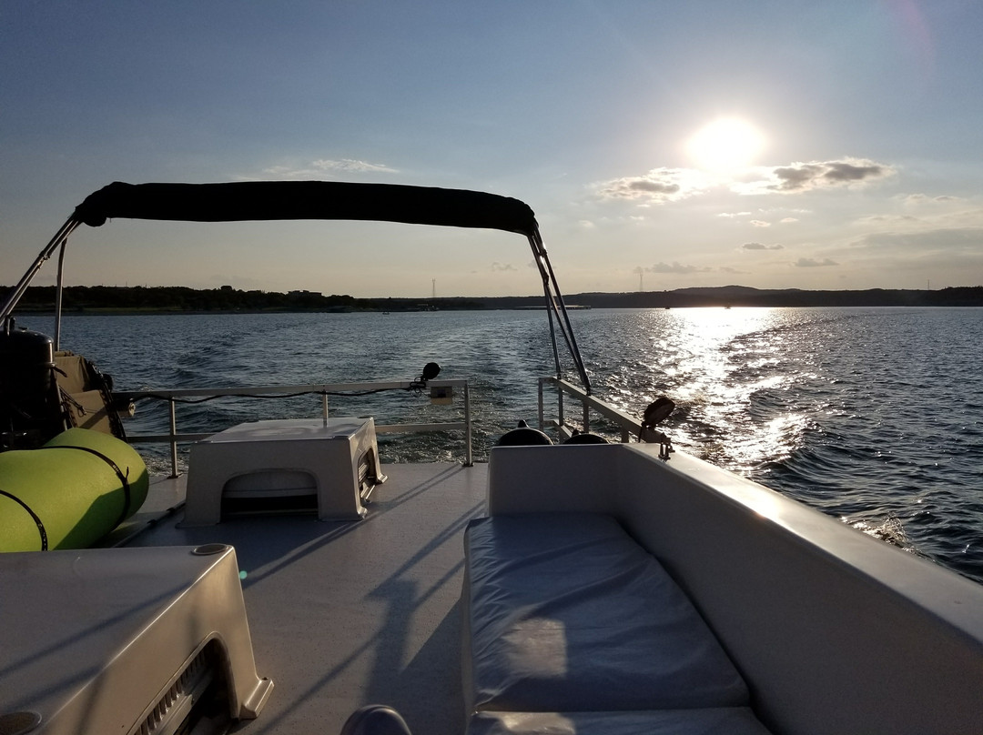Lake Travis-Lago Vista必去景点