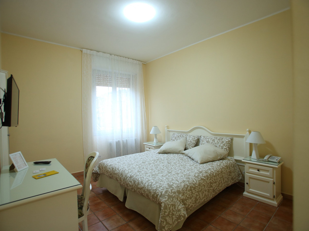 Hotel Villa Romana主图