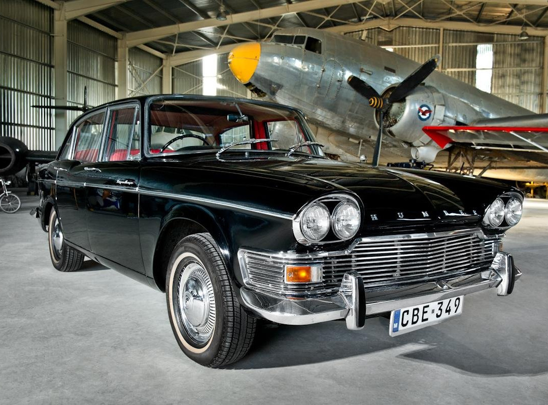 John's Garage Ltd景点图片