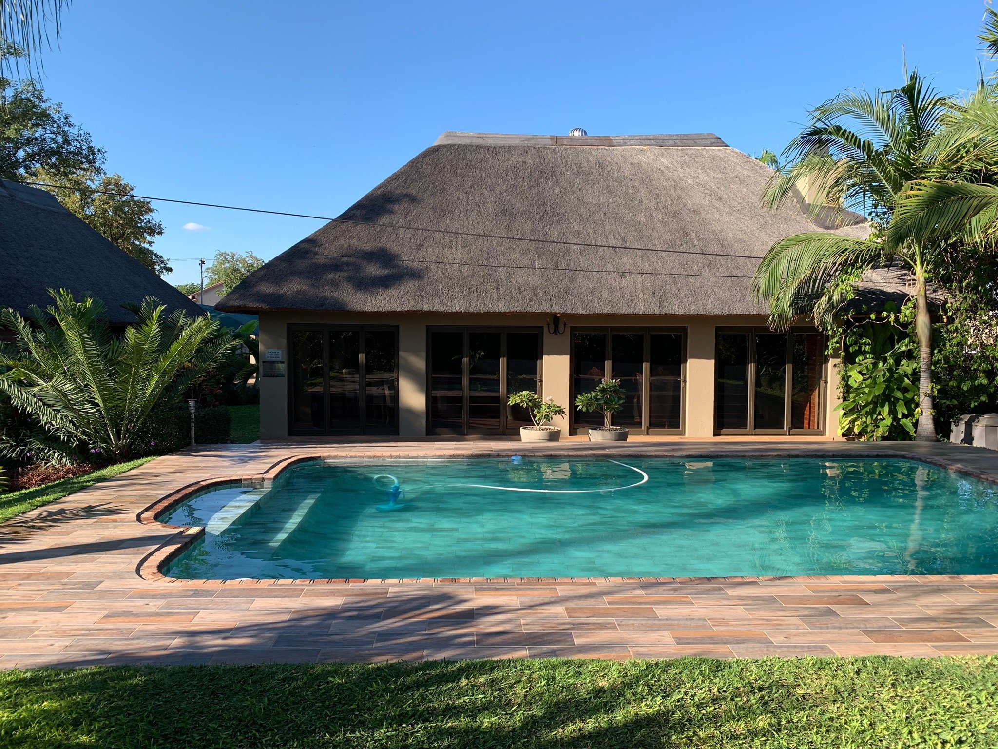 Gunther's Country House-官方