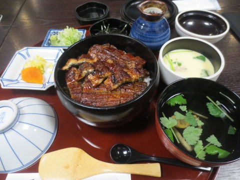 ひつまぶし 備長 本店