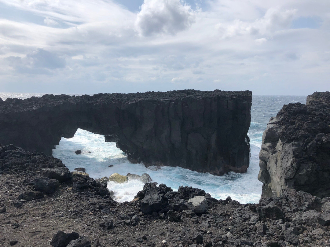 三宅村旅游景点-Megane Rock