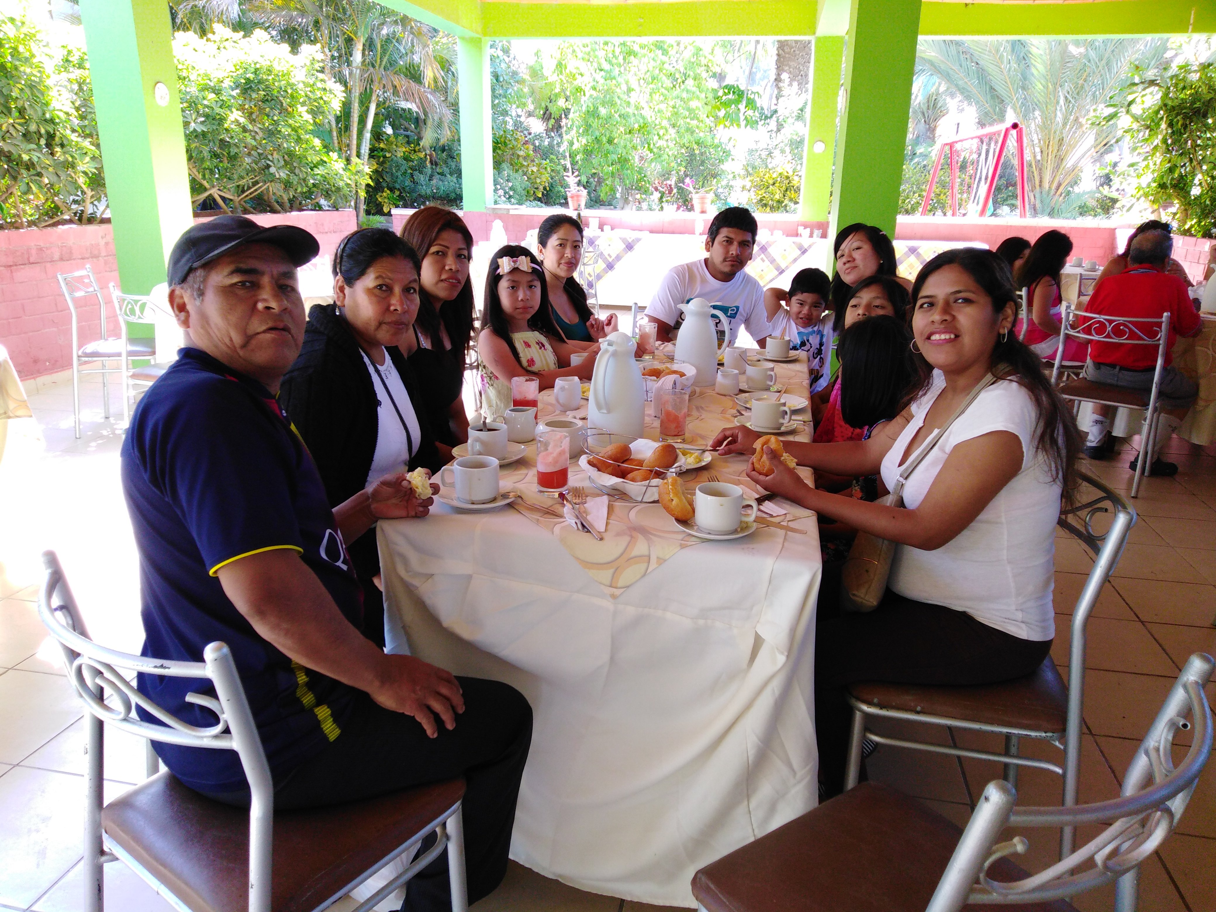 Hotel Embassy Lunahuana-餐饮