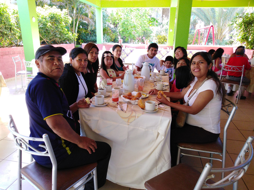 Hotel Embassy Lunahuana主图