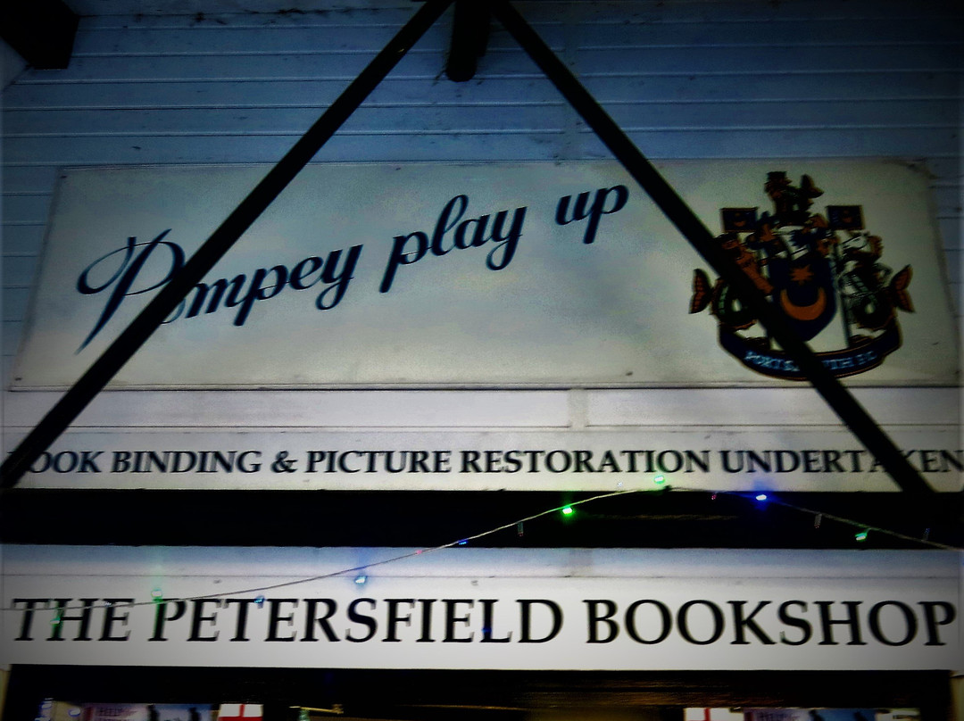 The Petersfield Bookshop景点图片