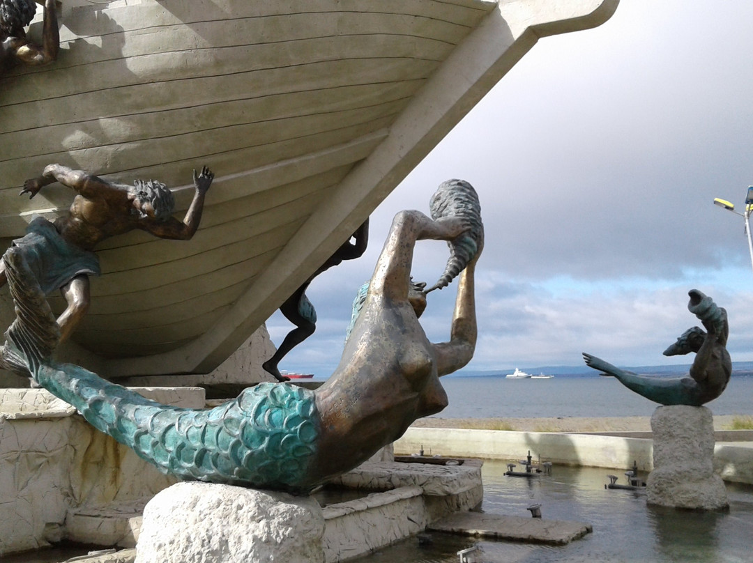 Monumento A Tripulantes Galeta Ancud-蓬塔阿雷纳斯必去景点