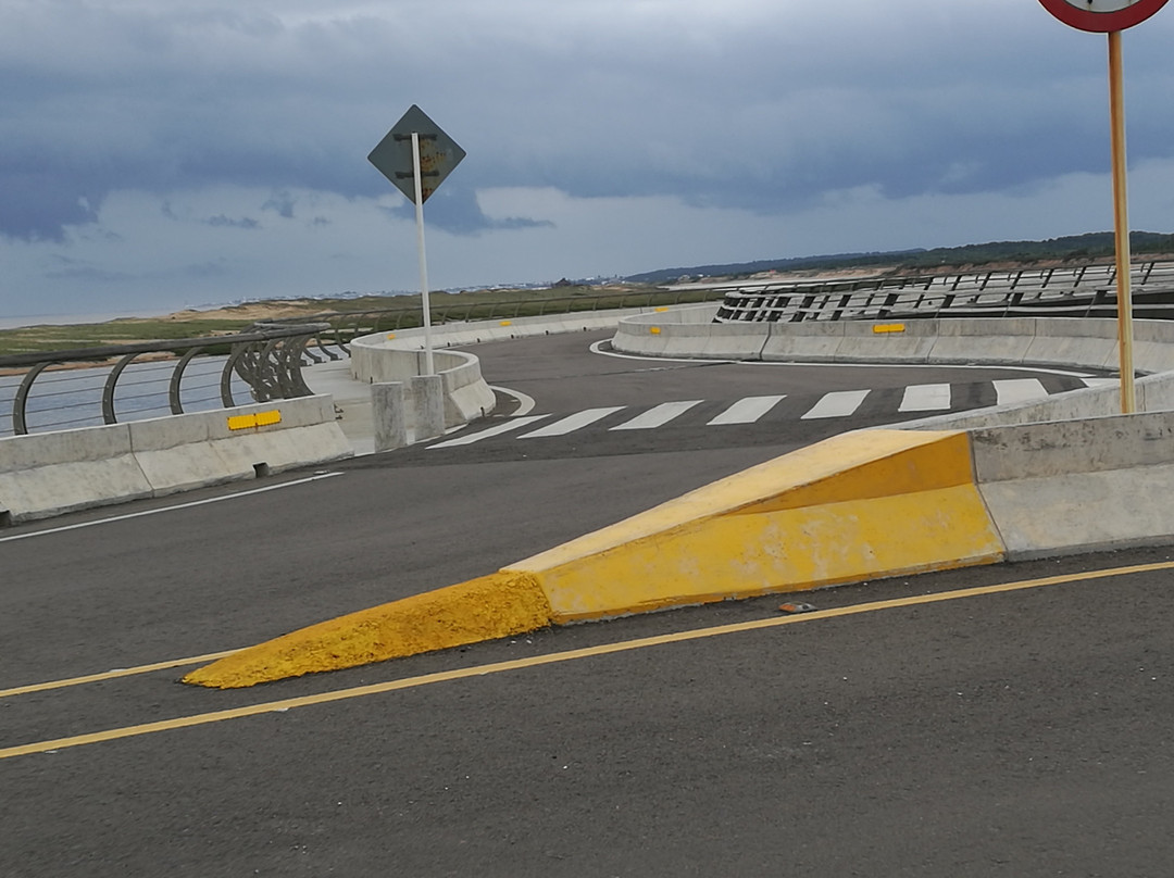 Puente Laguna Garzon-Maldonado必去景点