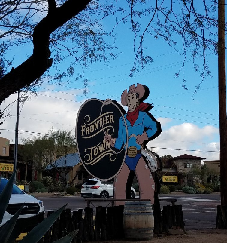 Frontier Town-洞溪必去景点