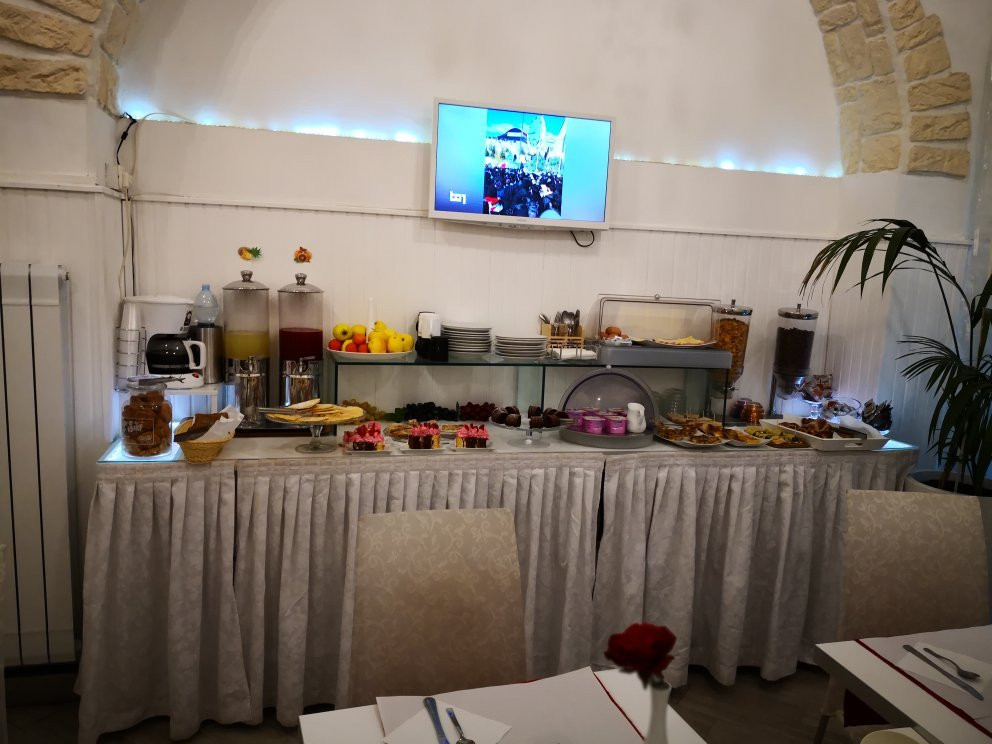 比利罗酒店主图