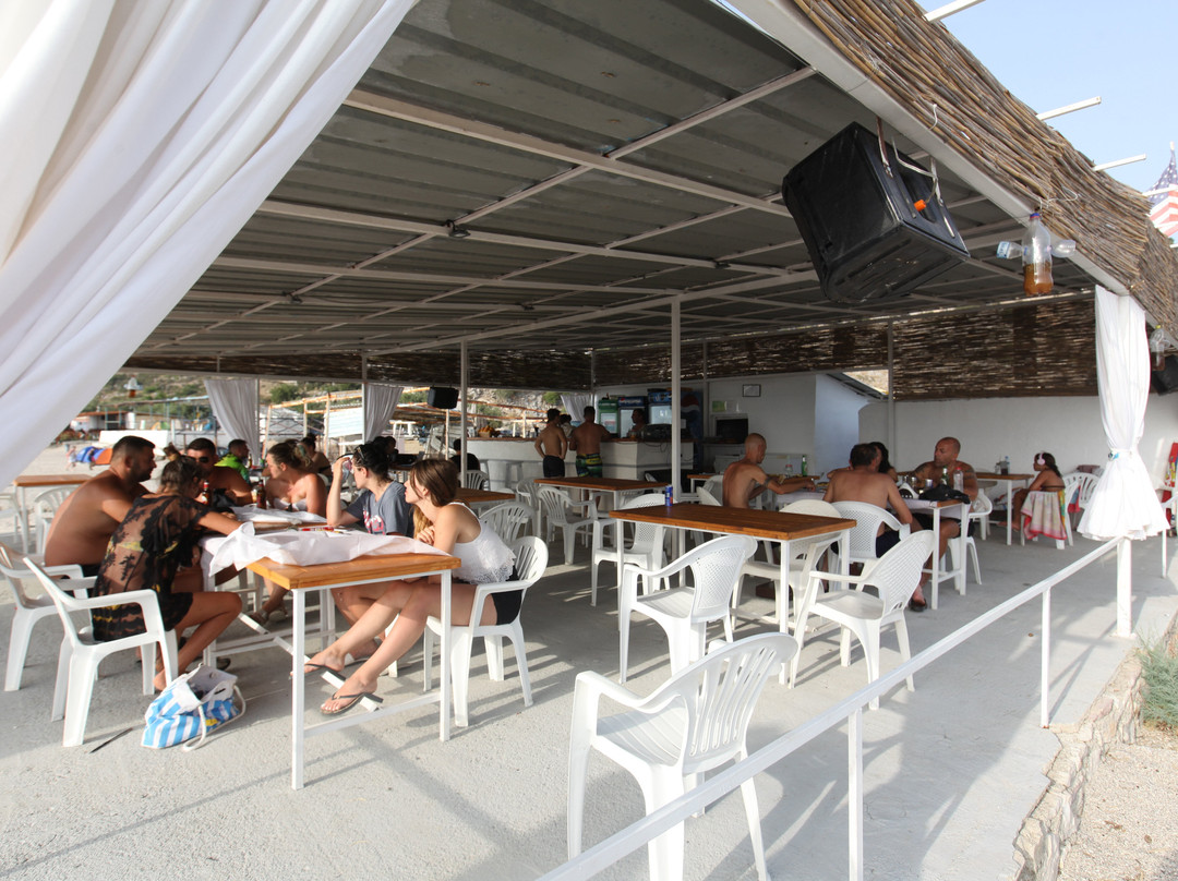 V & U Restaurant