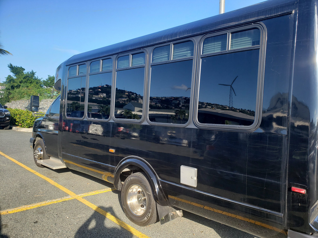 Mr. Nice Guy Limousine Service-夏洛特阿马利亚必去景点