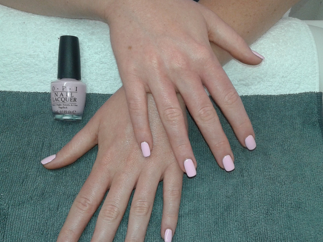 Atera Boutique Spa-Holetown必去景点