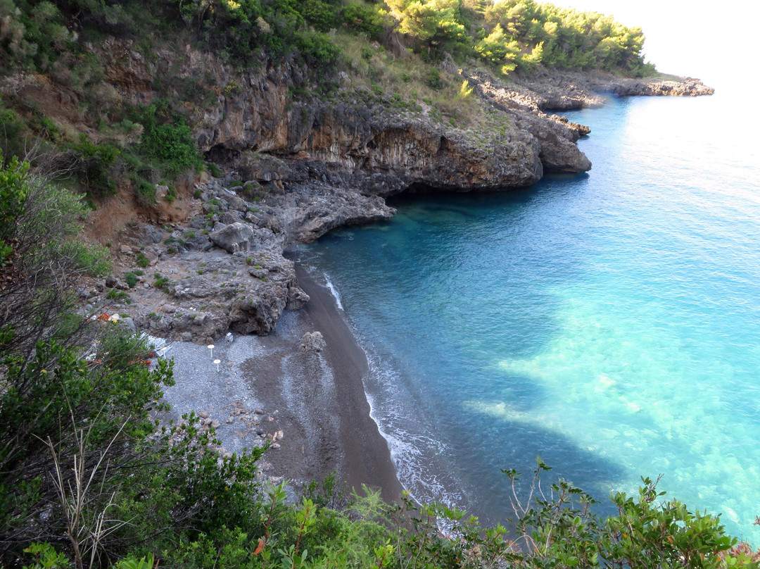 Spiaggia Grotta della Scala景点图片
