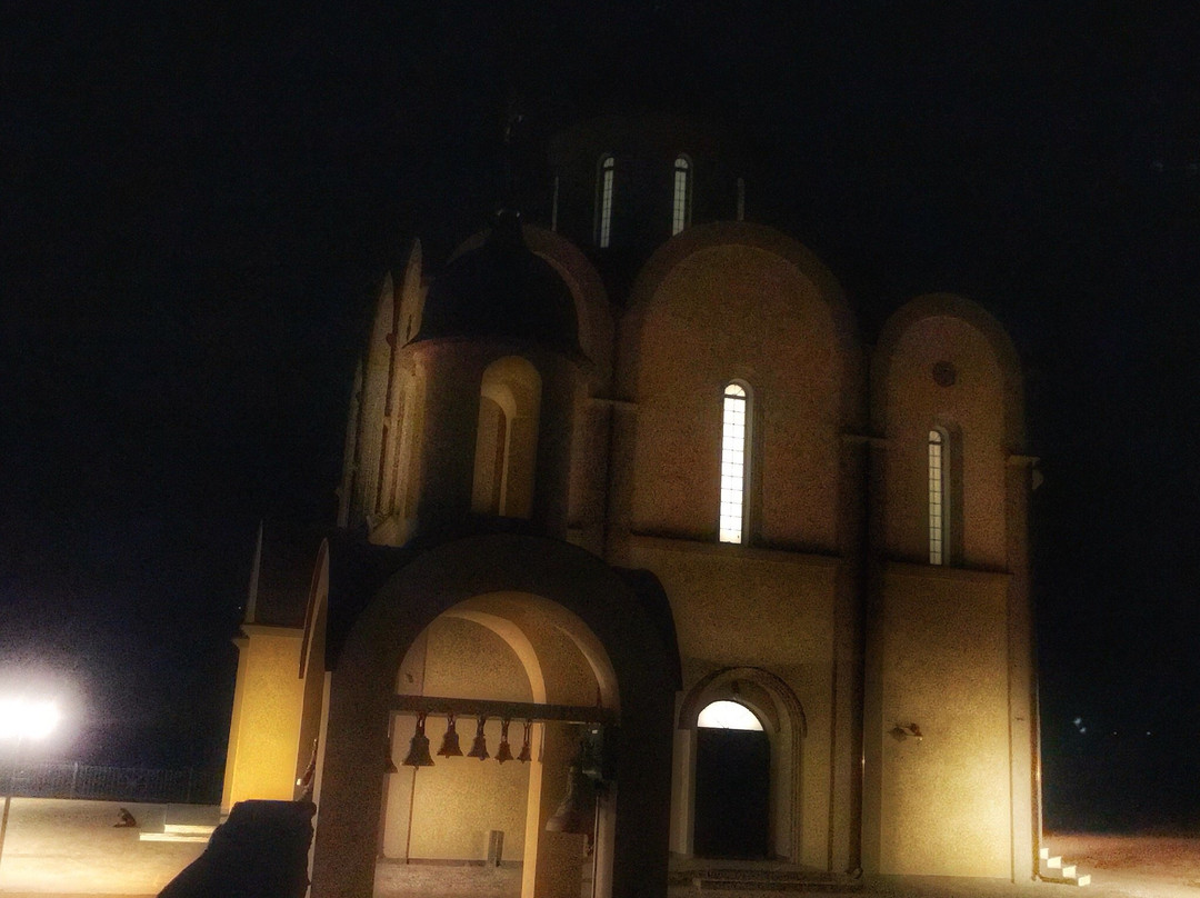 St. Luke Archibishop-Lefkakia必去景点