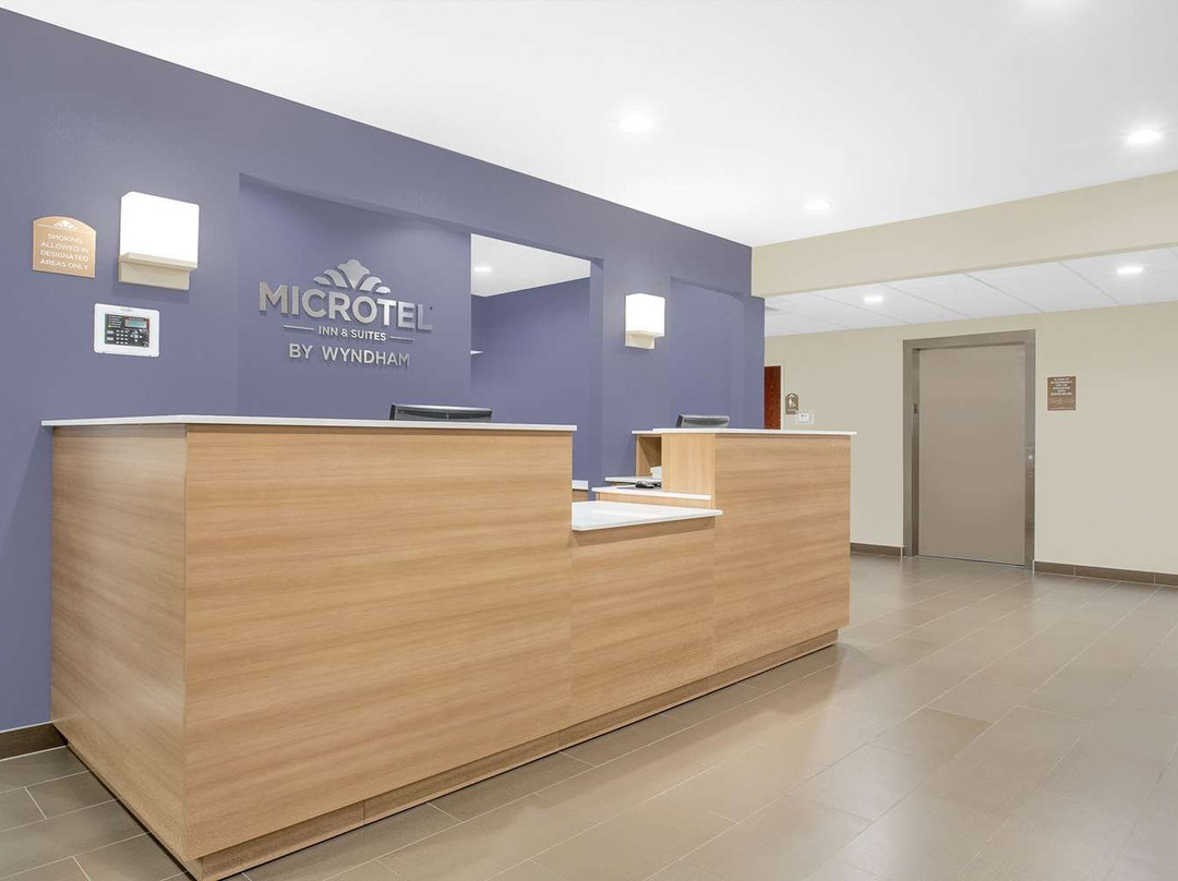 Microtel Inn & Suites by Wyndham Bentonville主图