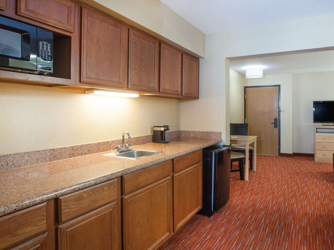 Hawthorn Suites by Wyndham Corpus Christi主图