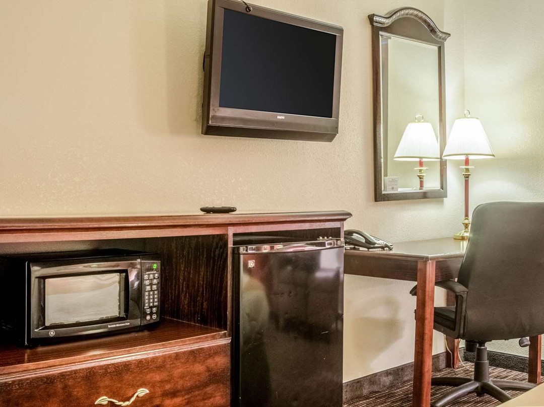 Quality Inn South主图