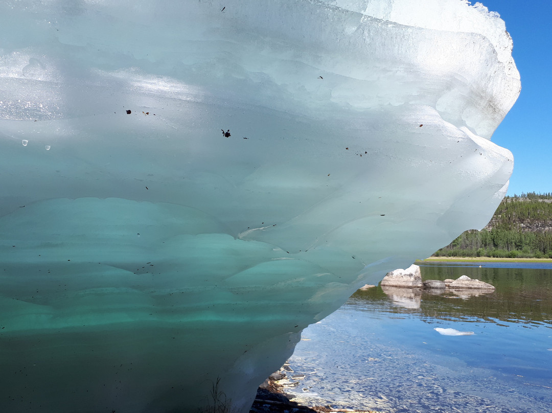 Cameron River Ramparts-黄刀镇必去景点