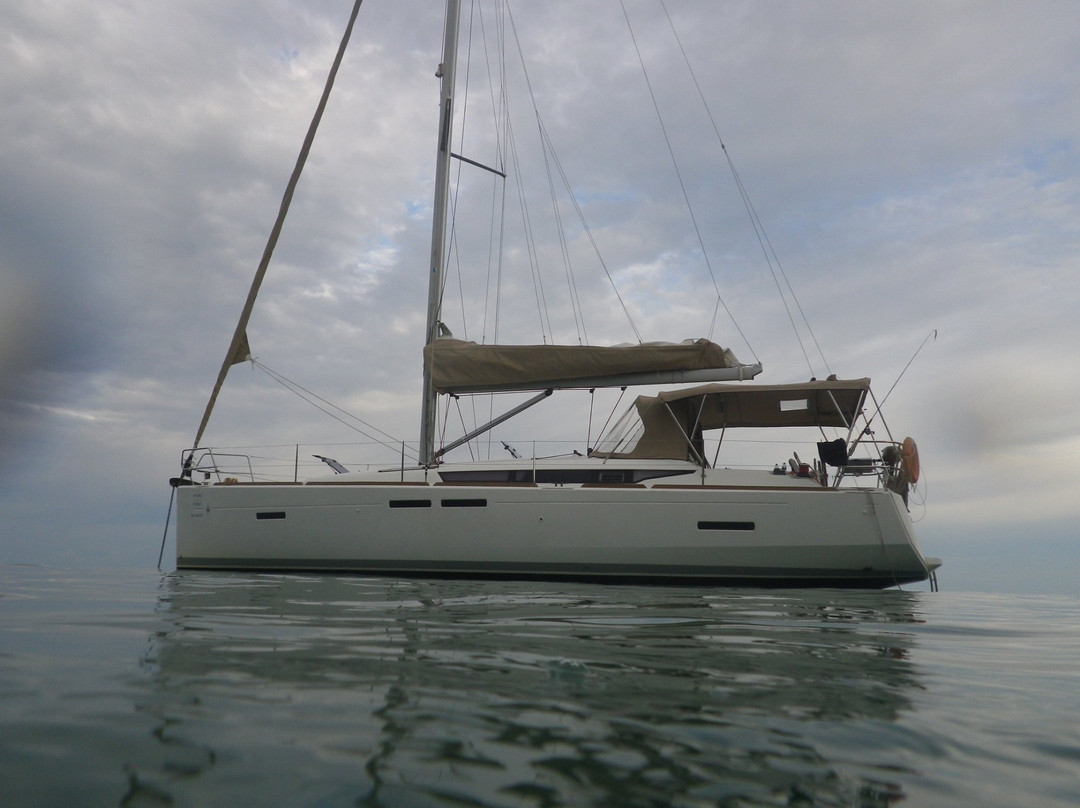 AQUA Charters-象岛必去景点