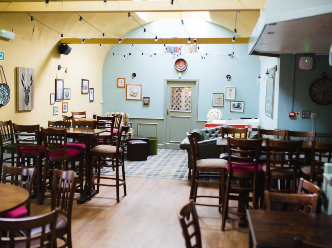 The Woolpack Hotel主图