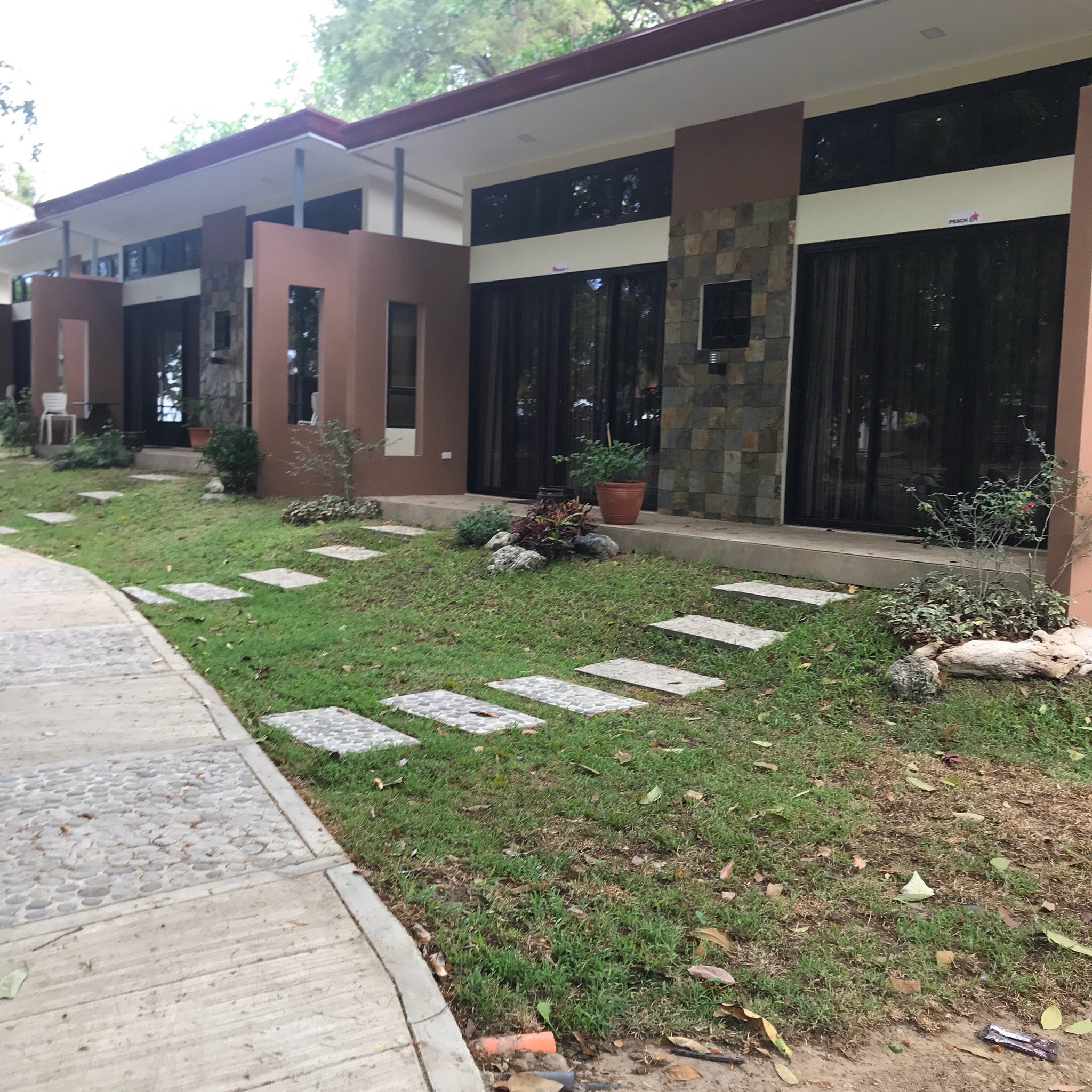 Submarine Garden Beach Resort-官方