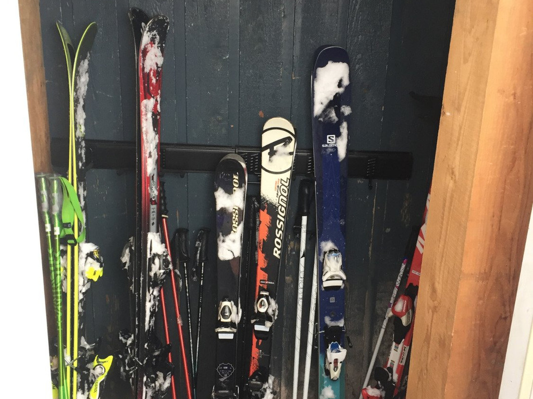 The Pinnacles Suites & Townhomes主图