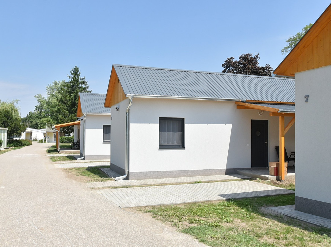 Szentes Sport and  Holiday Center主图