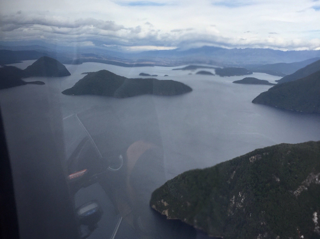 Te Anau Helicopter Services景点图片
