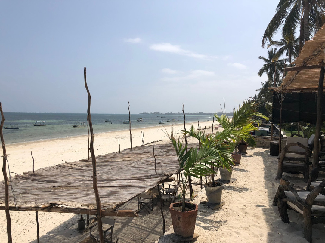 班布里海滩酒店主图