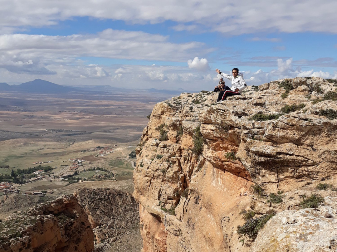 Table Jugurtha-Kalaat Senan必去景点