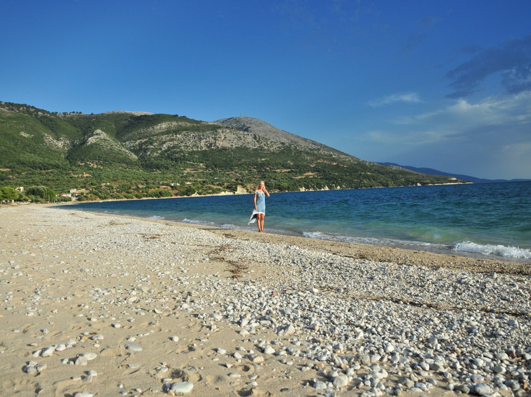 Paliovarka Beach景点图片