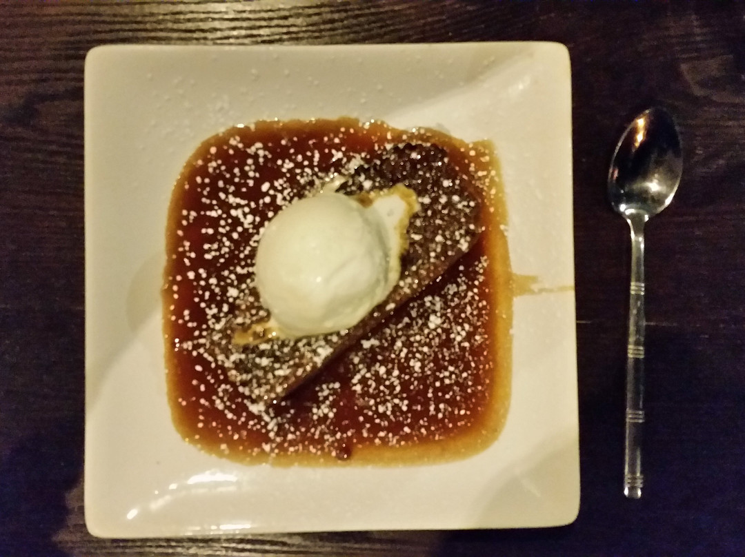 Ze Bar and Restaurant