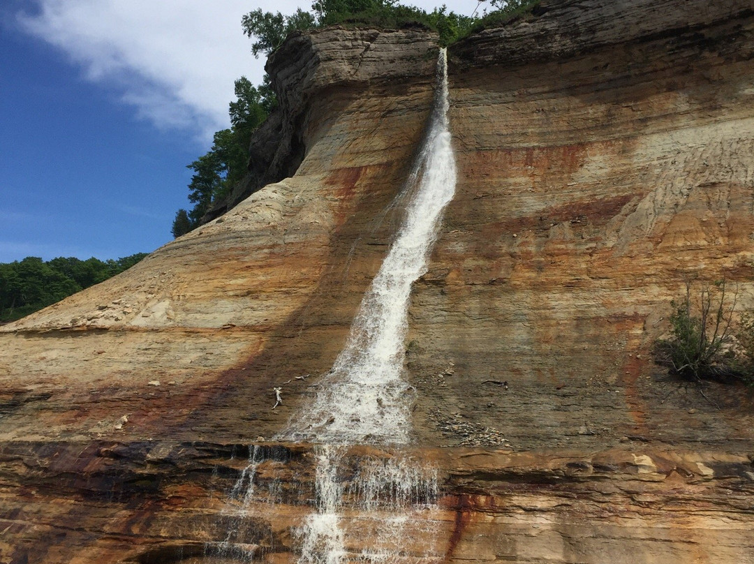 Bridal Veil Falls-缪尼辛必去景点