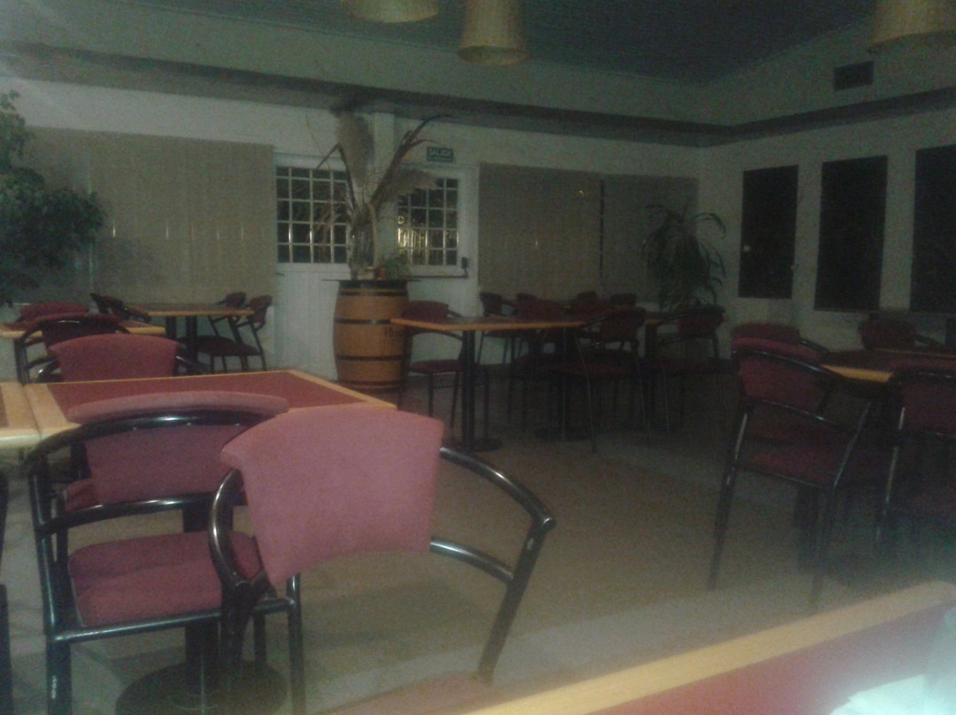 General Roca酒店住宿-Hotel La Fundacion