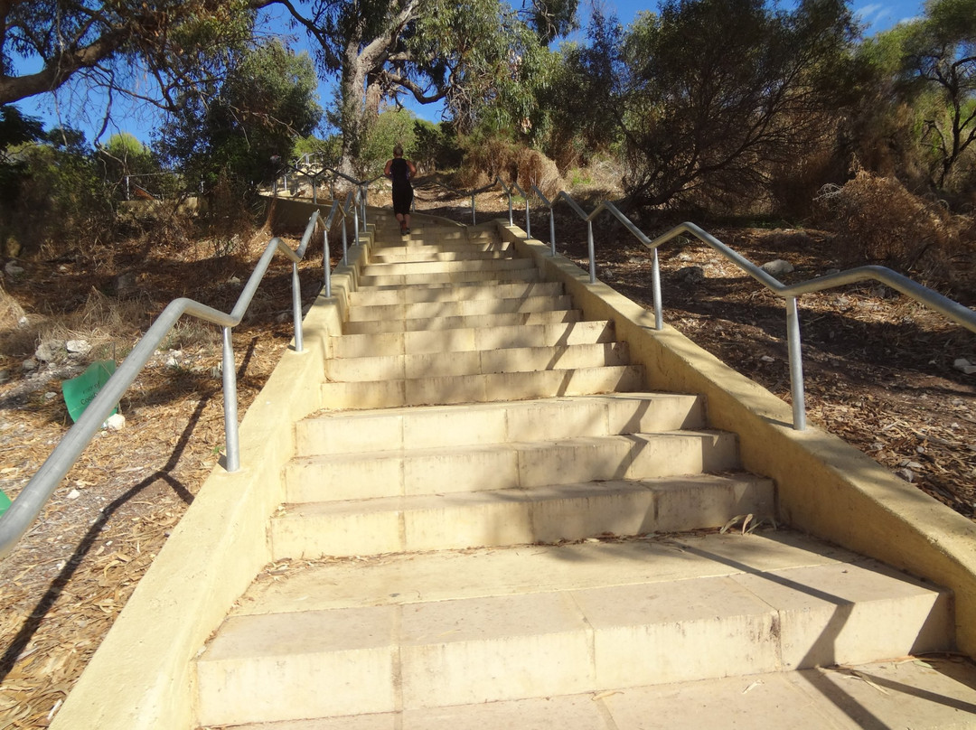 Manning Stairs景点图片