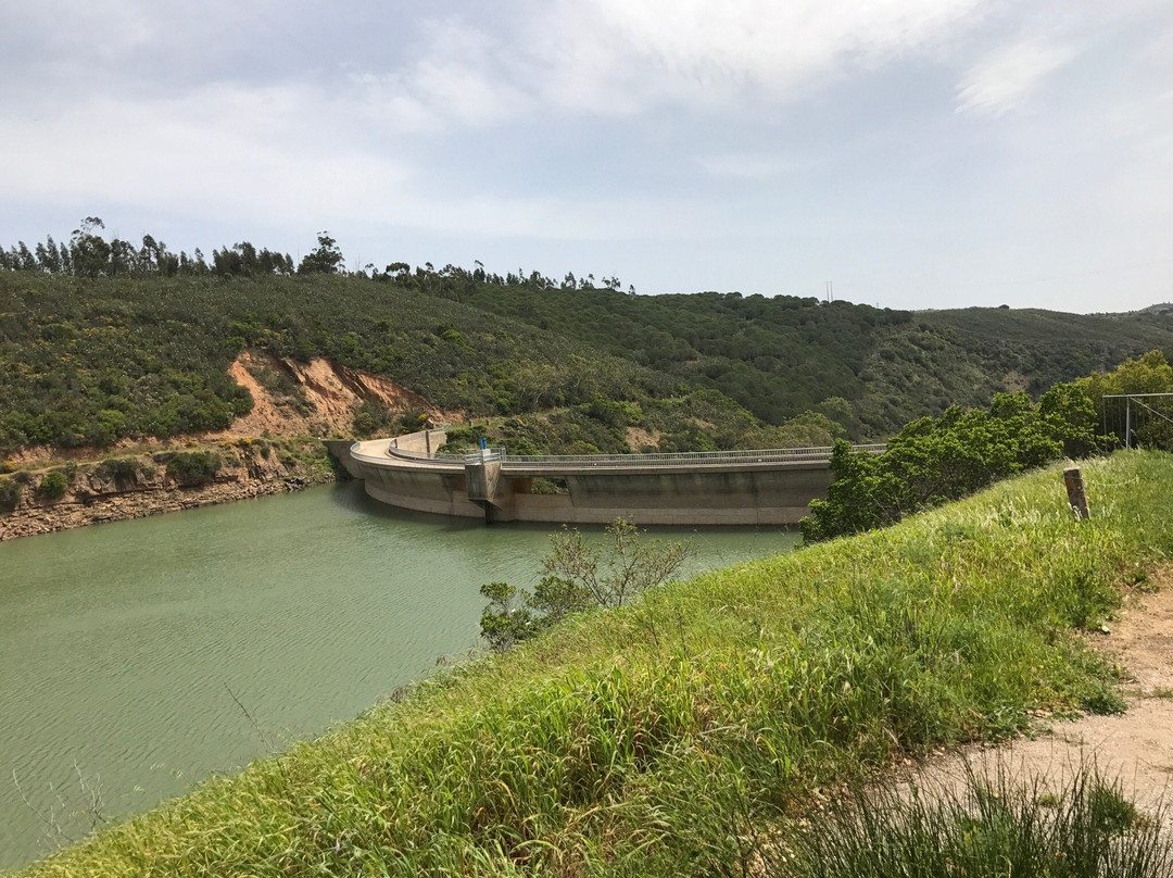 Barragem da Bravura景点图片