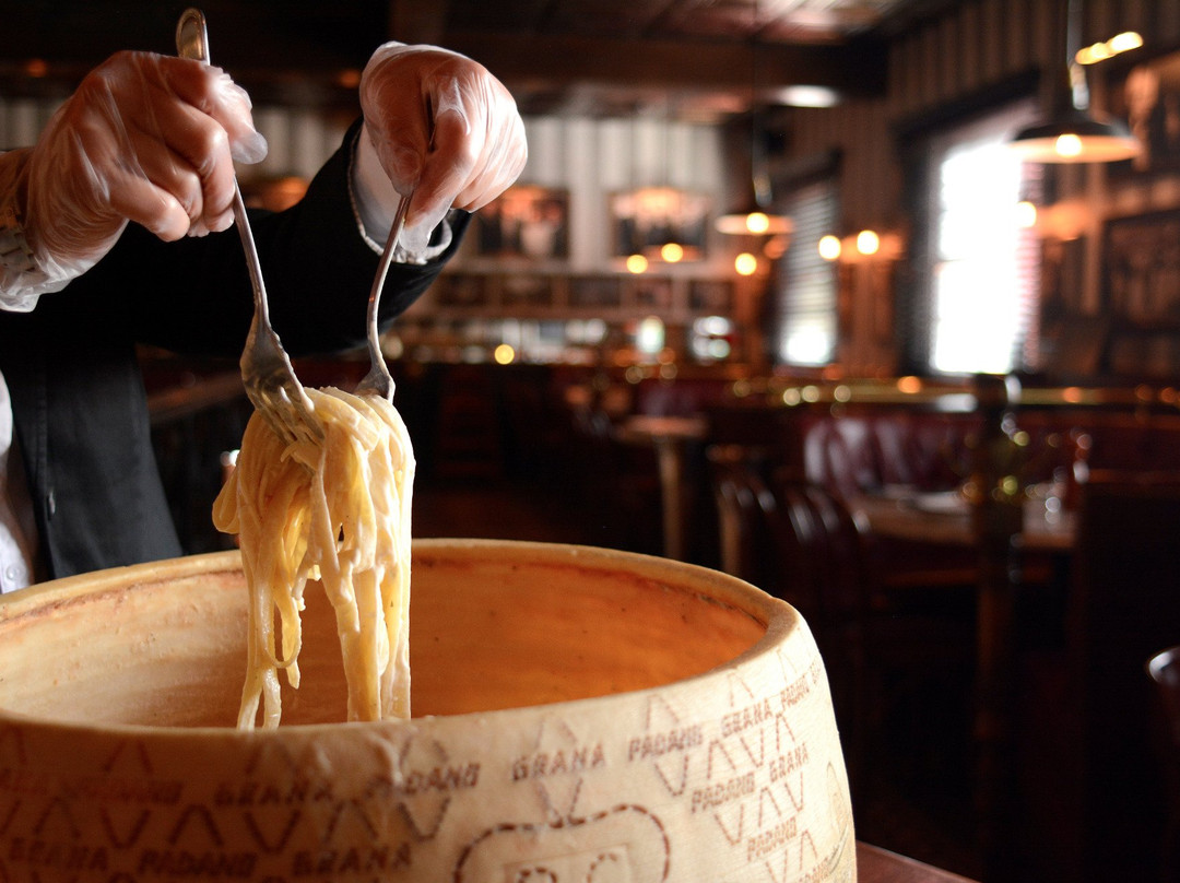 Goodfellas Neapolitan Pizza & NY Tavern