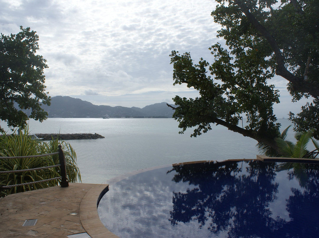 Cerf Island Resort主图