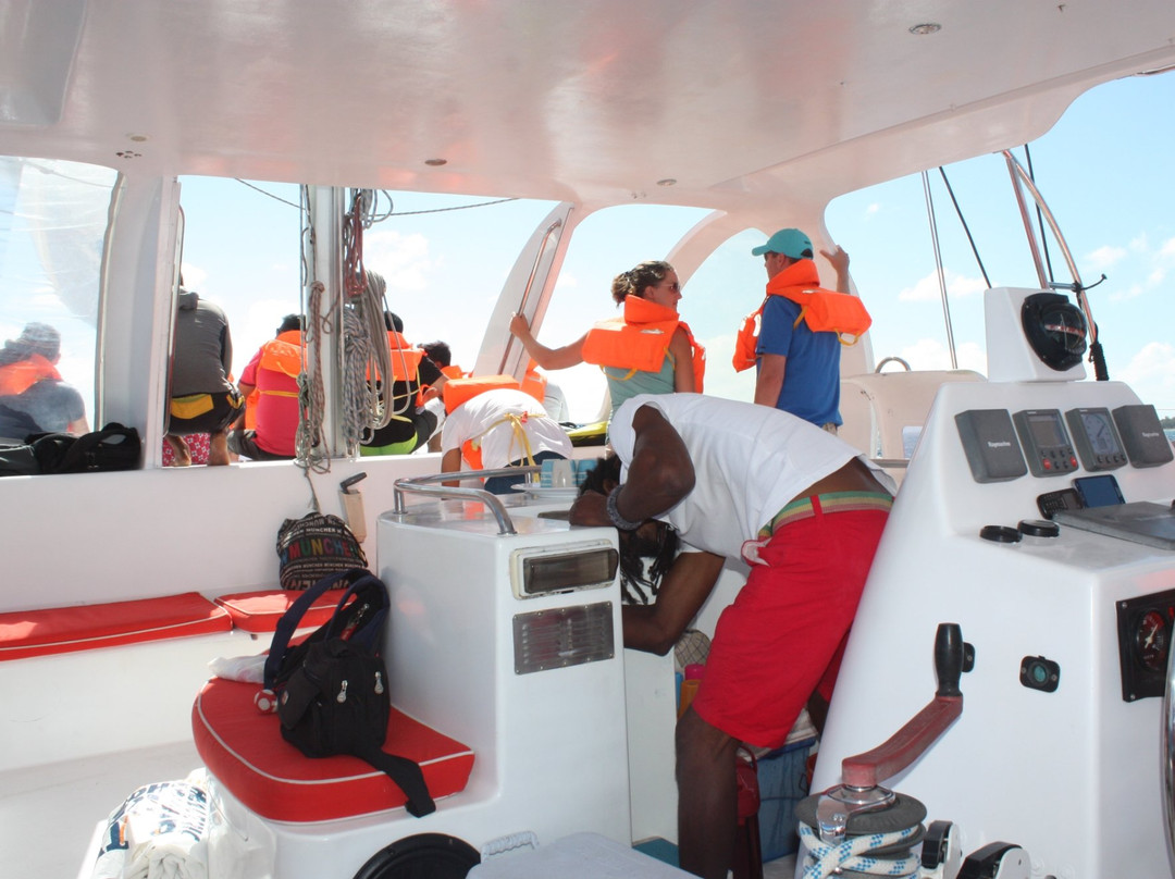 Mauritius Catamarans Cruise by Tamamsa-大湾必去景点