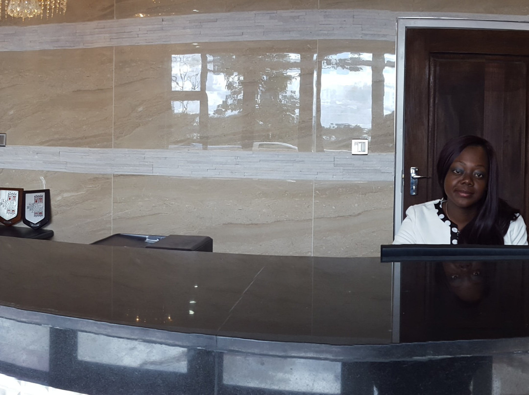 Golden Mile Hotel主图