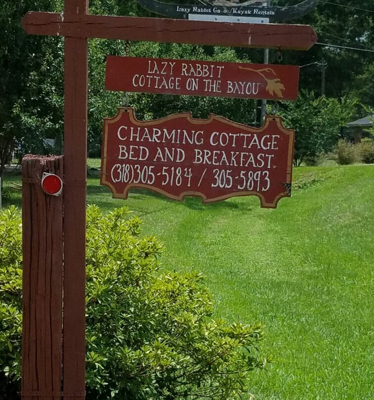Lazy Rabbit Cottage on the Bayou主图