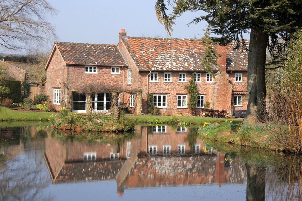 Middle Burrow Bed And Breakfast