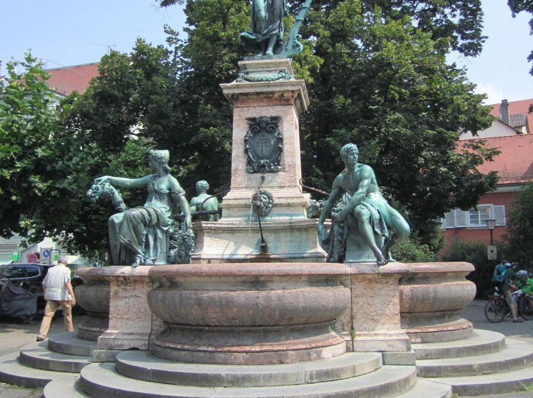Lindavia-Brunnen-林道必去景点