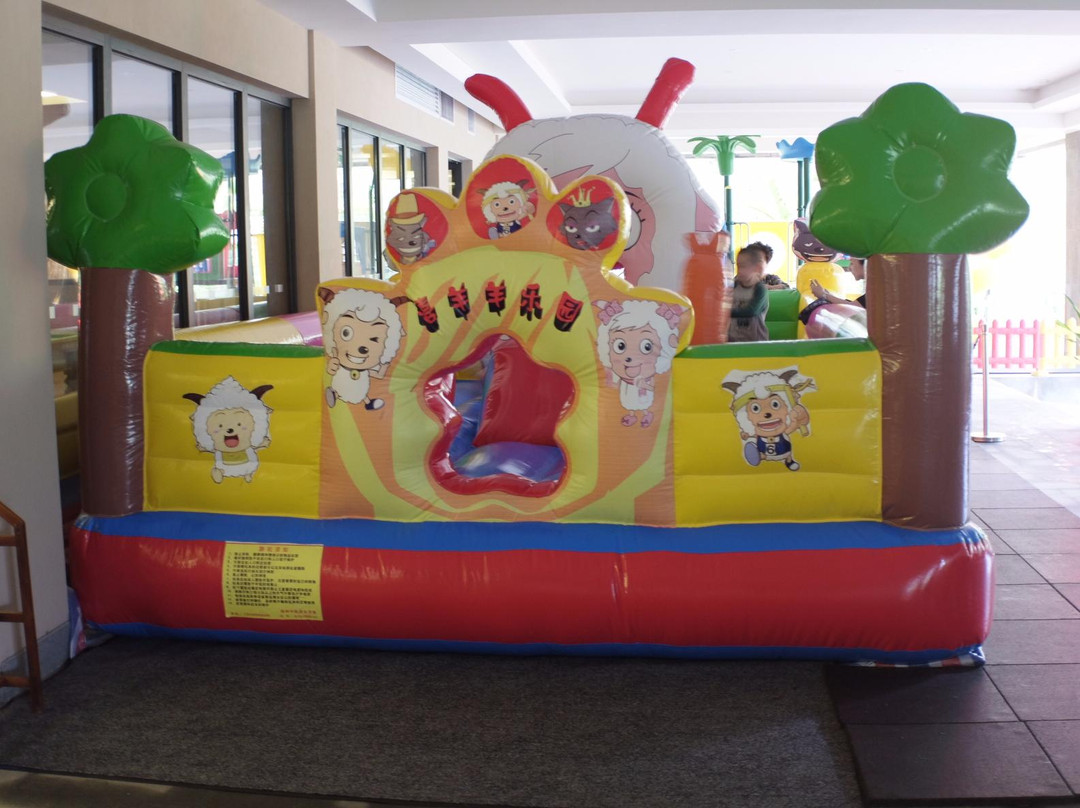 海南七仙岭温泉度假酒店主图