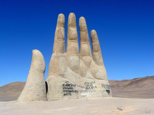 Hand of the Desert景点图片