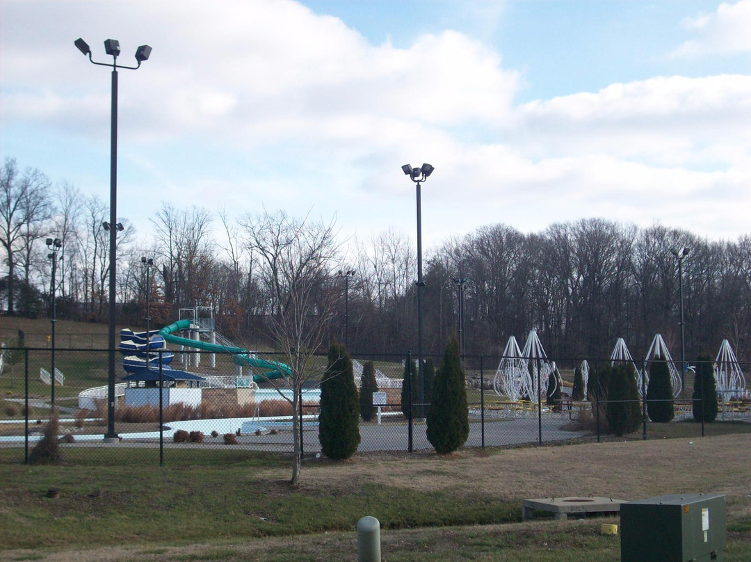 Cape Splash Family Aquatic Center-开普吉拉多必去景点