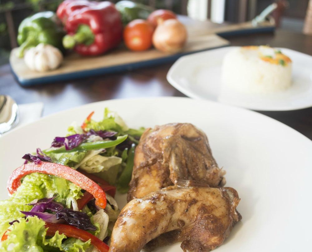 Safari Garden Resto & Cafe