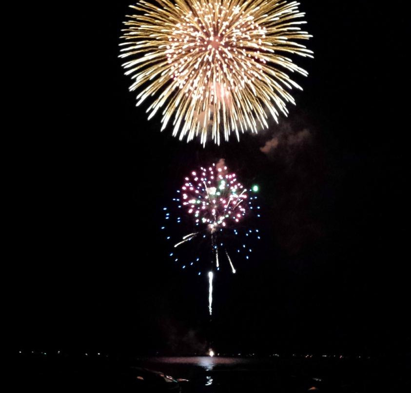 Incline Village Crystal Bay Visitors Bureau-因克莱恩村必去景点