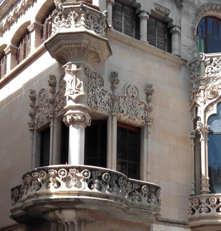 Casa Navàs-雷乌斯必去景点